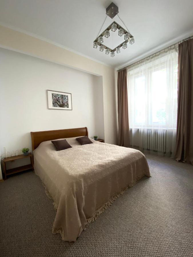 Family Apartment Lwów Zewnętrze zdjęcie